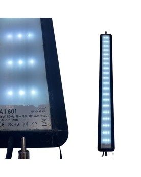 Produit showroom utilise fonctionnel traces sans pieds