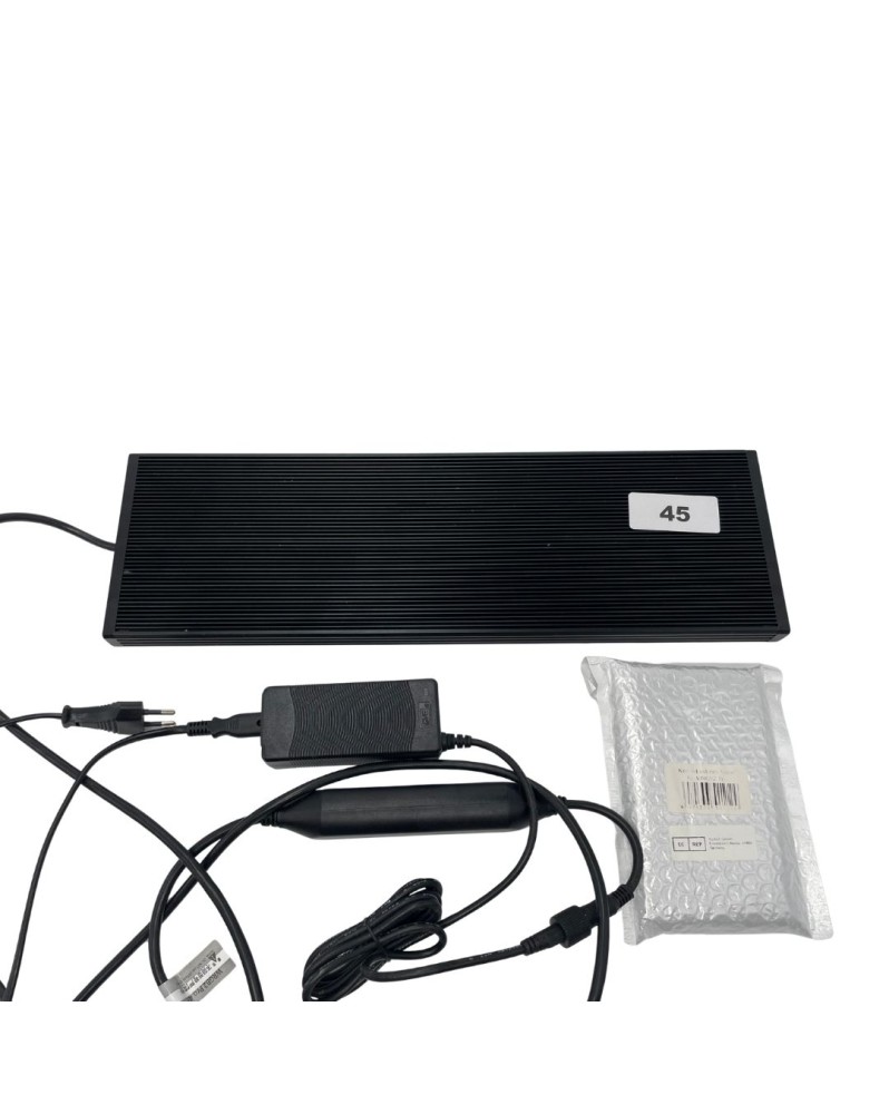 Chihiros WRGB2 Pro 45cm occasion alim controleur pieds neufs