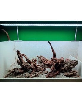 Hardscape HS 12 composition River Wood et Ohko Stones 90x45 cm